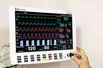 مانیتورینگ علائم حیاتی صاایران مدل Cardioset ARAD P10 | می مد