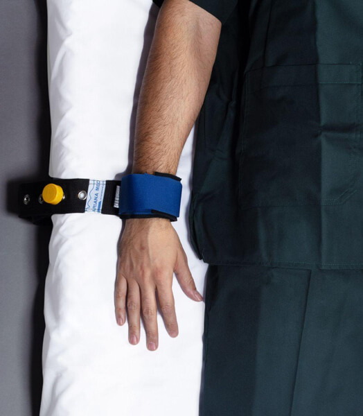دستبند دائمی نگهدارنده بیمار آریانا مدل نئوپرن
