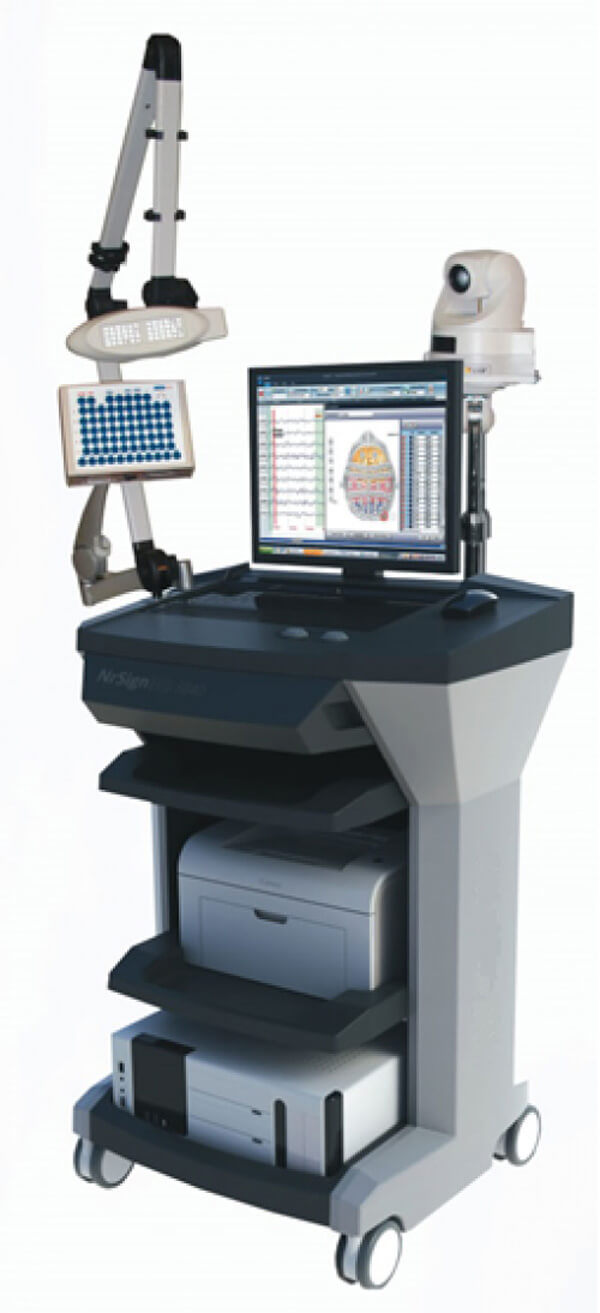 دستگاه EEG مدل 3520 | می مد
