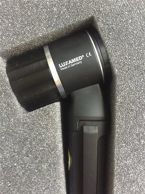 درماتوسکوپ LED (شارژی) مدل 2.5 ولت | می مد